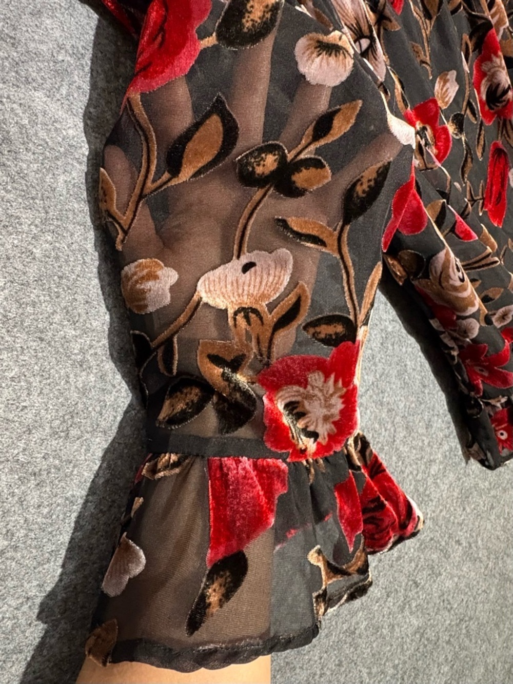 Isla Maude top womens M black/red velvet burnout blousy fairy grunge Whimsigoth - Picture 9 of 14